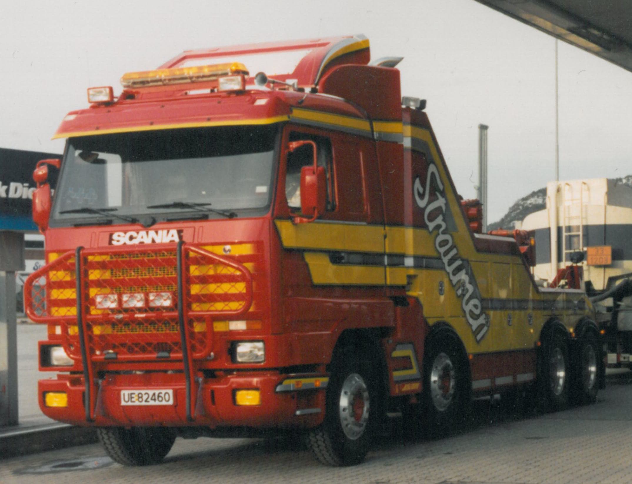 Scania R143 8x4 hovedbilde