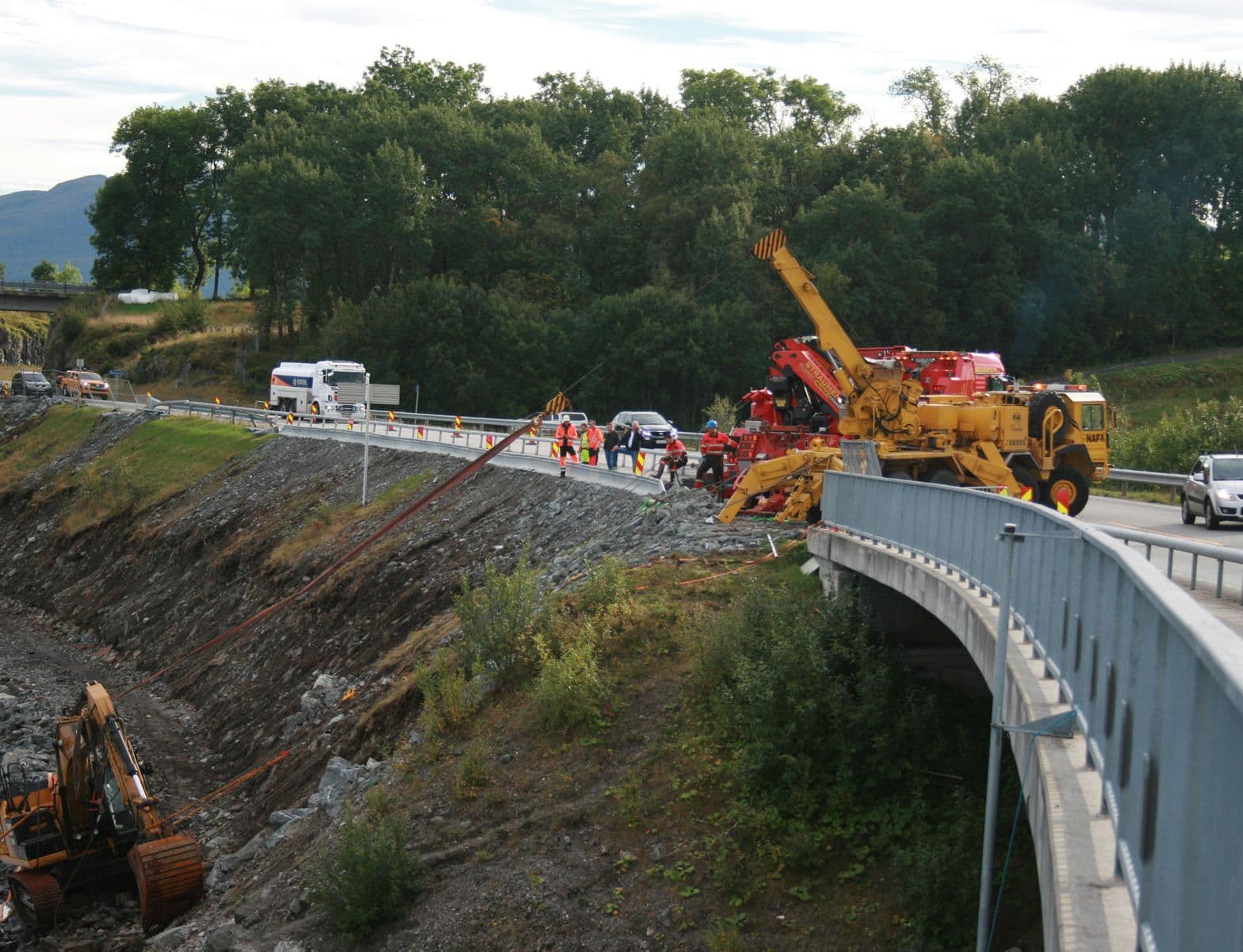 Gravemaskin Bergsøya hovedbilde