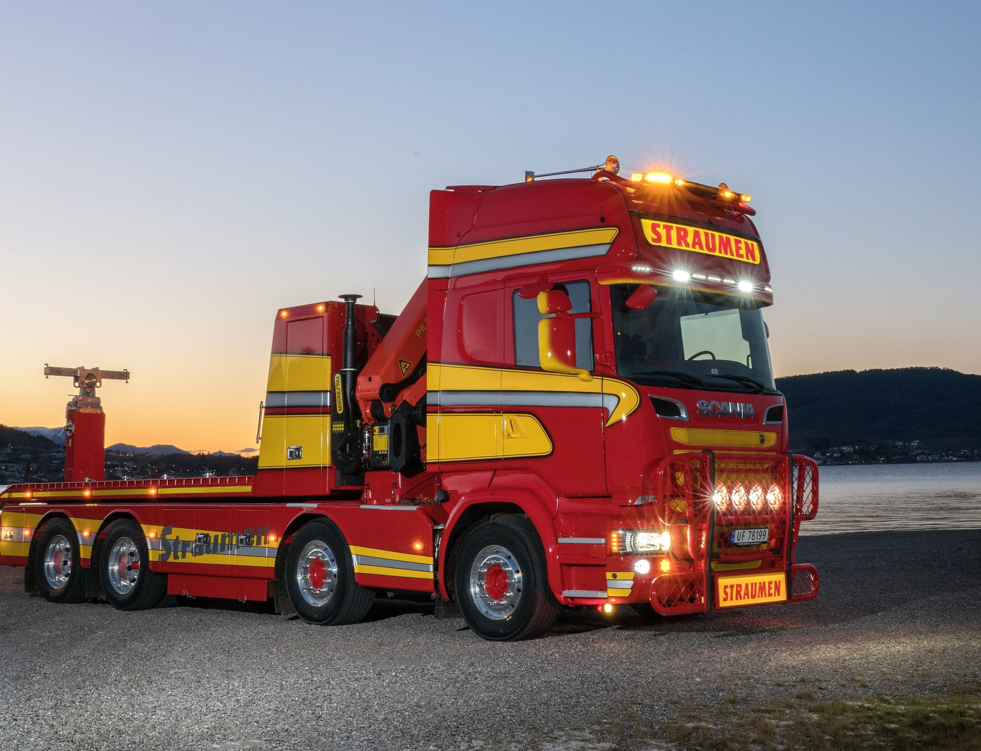 Scania R580 8x2 hovedbilde