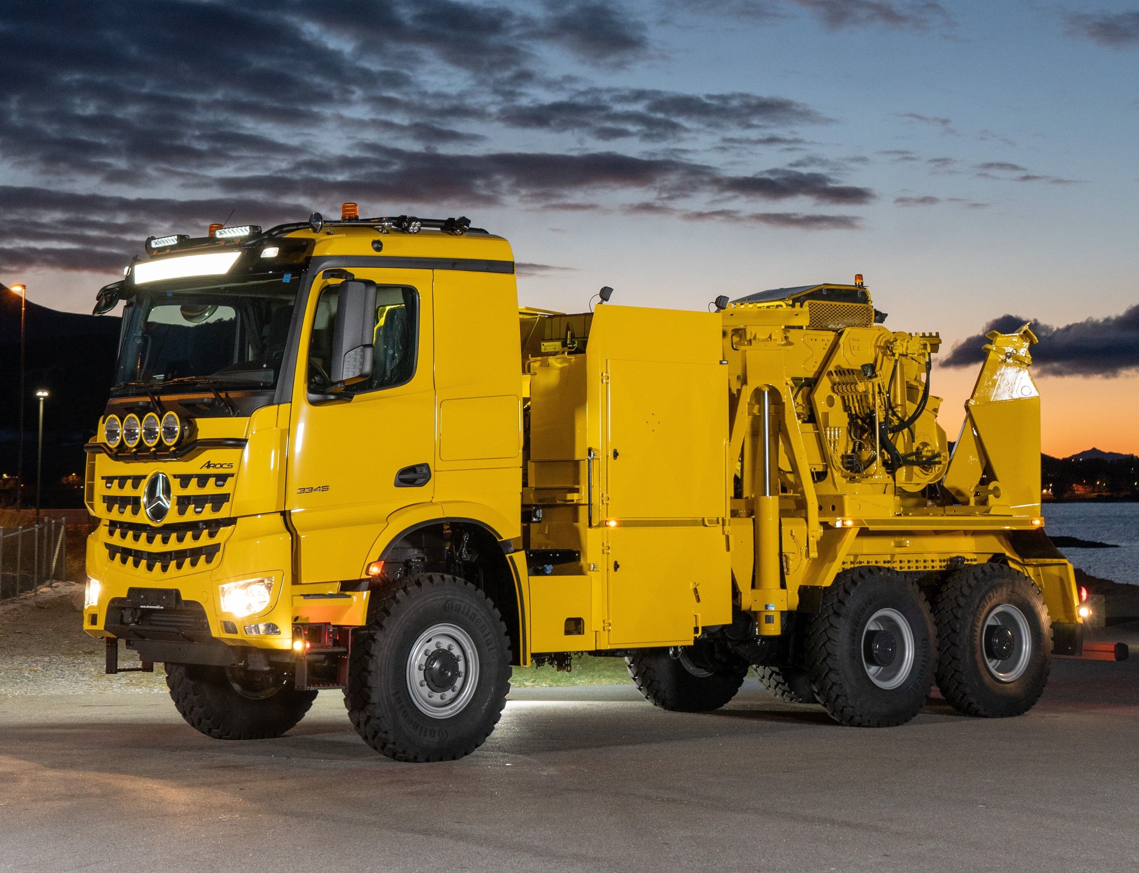 Mercedes Arocs 6x6 hovedbilde