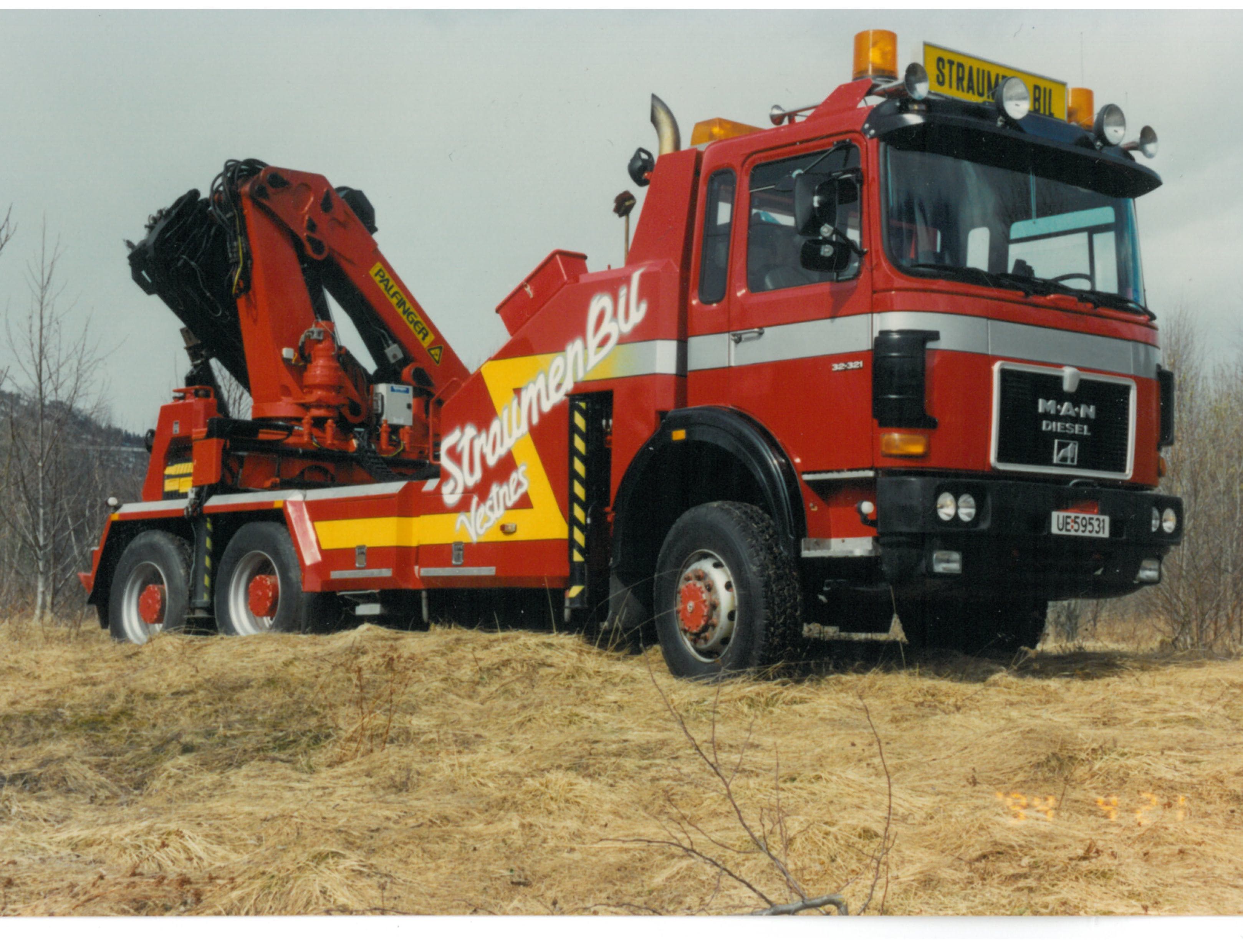 MAN 32.321 6x6 hovedbilde